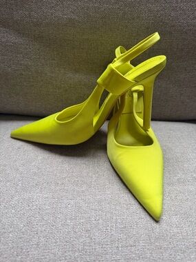 Zara Neon Yellow Pointed Slingback Heels